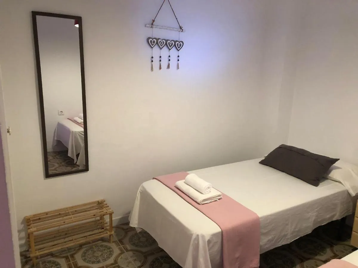 Precioso Apartamento Con Terraza Compartida Apartment Seville 0*,  Spain